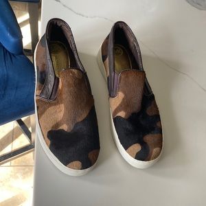 Michael kors camo slip loafers